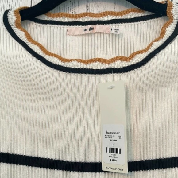 FRANCESCA'S Fitted Striped Sweater Scalloped Edges Cream/Black/Mustard Small - Picture 2 of 8